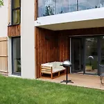 Le Jardin élégant&cosy, Pour 6 Personnes, Animaux Admis *