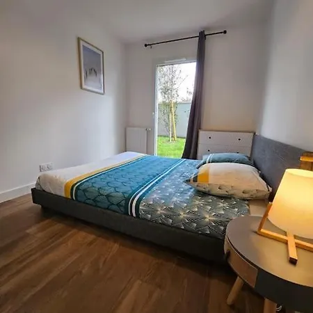 Le Jardin Elegant & Cosy, Pour 6 Personnes, Animaux Admis アパート *