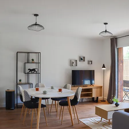 アパート Le Jardin Elegant & Cosy, Pour 6 Personnes, Animaux Admis ビスカロッス